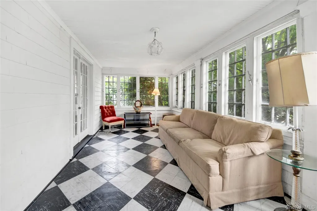 431 E Sidney Avenue Mount Vernon NY 10553