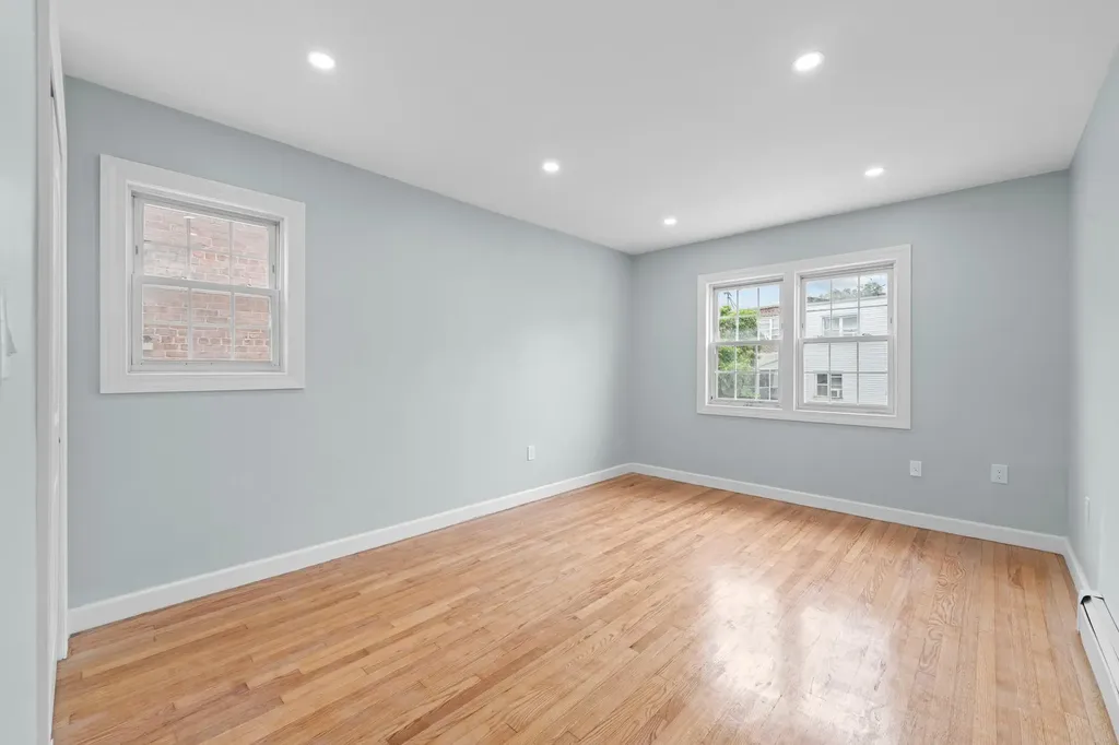 2819 Schurz Avenue Bronx NY 10465