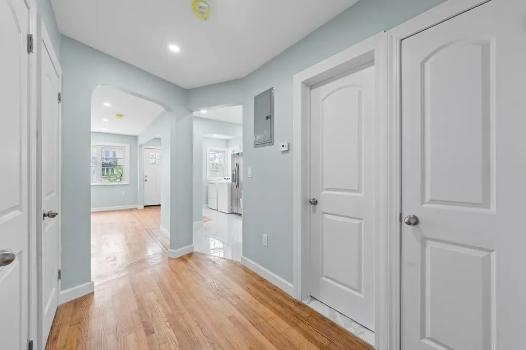 2819 Schurz Avenue Bronx NY 10465