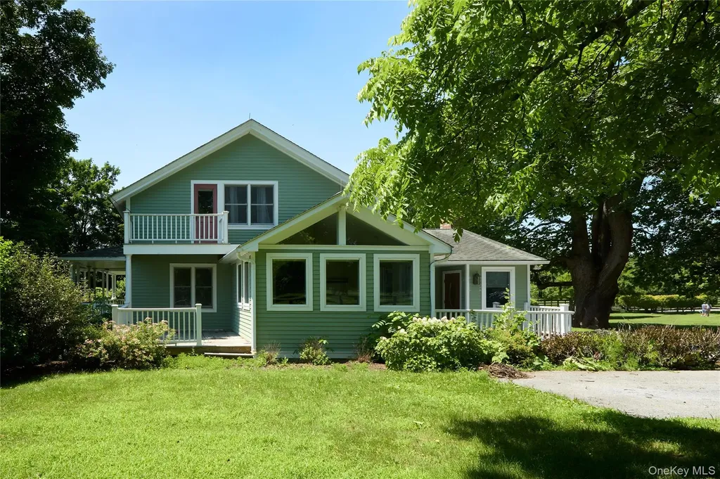 2039 Salt Point Turnpike Salt Point NY 12578