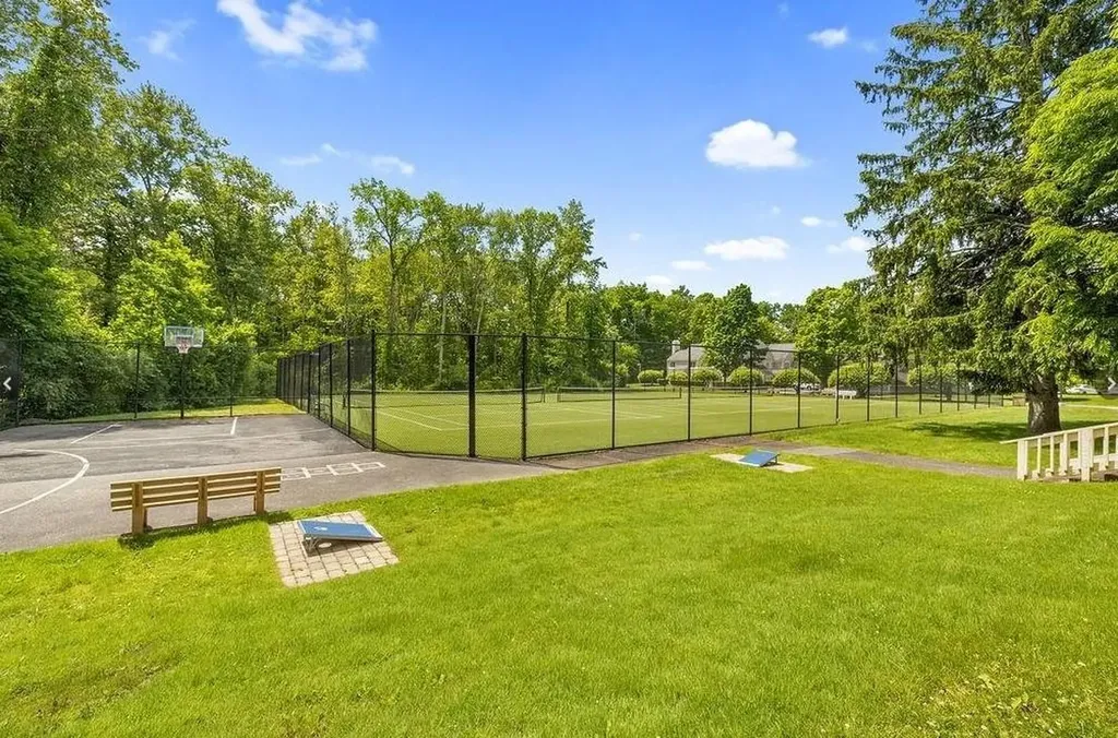 401 Chestnut Drive Carmel NY 10512