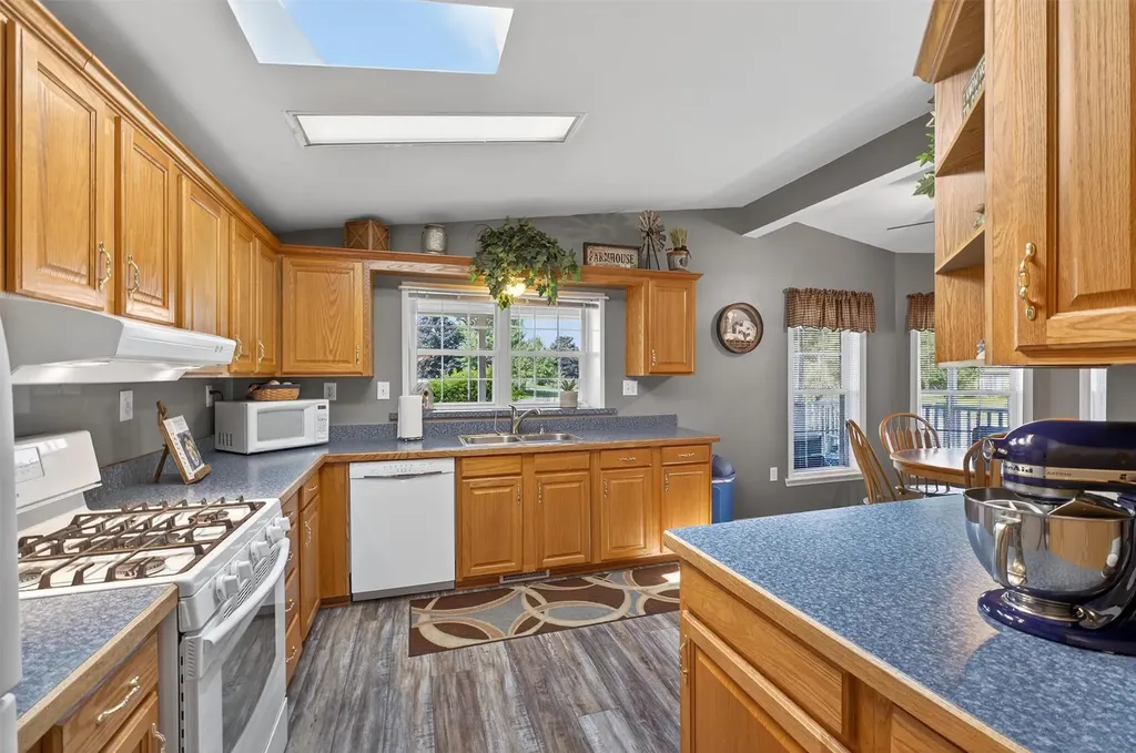 99 Vero Drive Poughkeepsie NY 12603