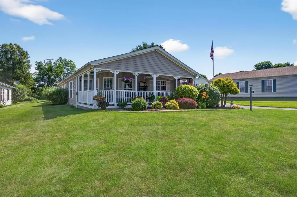 99 Vero Drive Poughkeepsie NY 12603