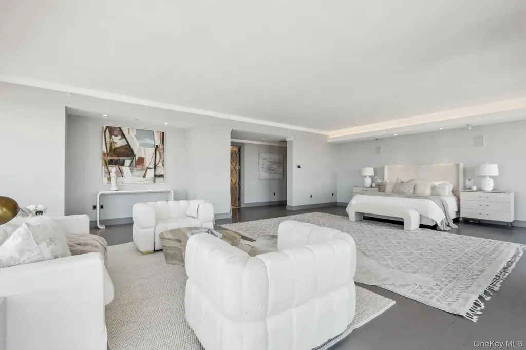 5 Renaissance Square White Plains NY 10601