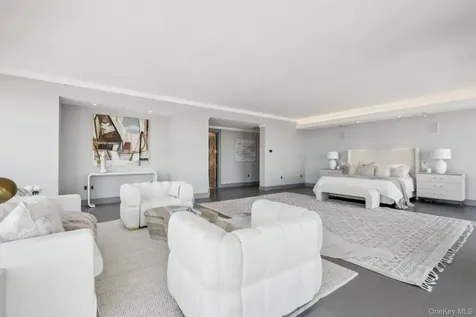 5 Renaissance Square White Plains NY 10601