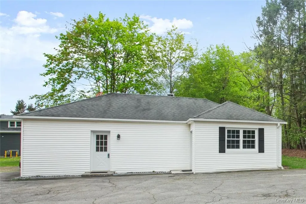 2070 Saw Mill River Road Yorktown Heights NY 10598