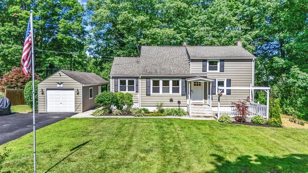 14 Summit Avenue Pawling NY 12564