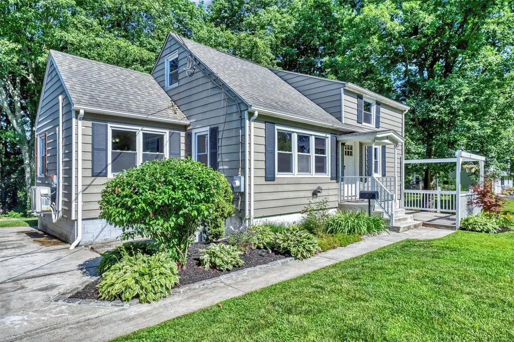 14 Summit Avenue Pawling NY 12564