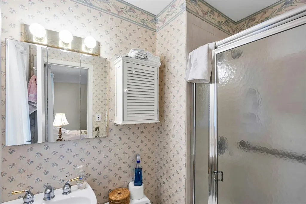 38 Mcarthur Lane Smithtown NY 11787