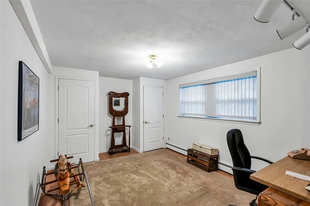 38 Mcarthur Lane Smithtown NY 11787