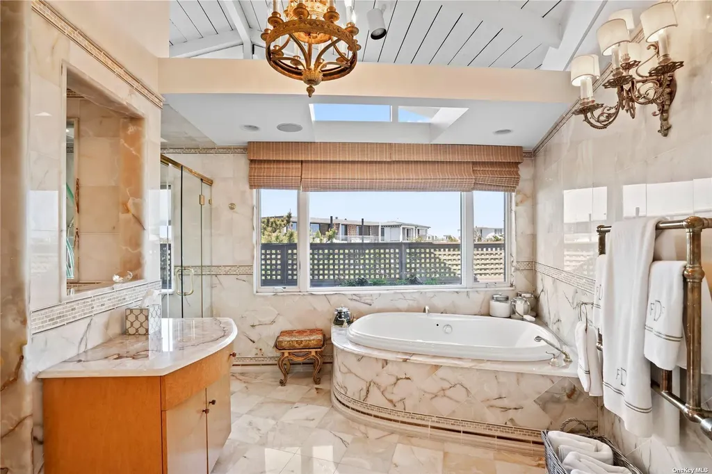 174 Dune Road Quogue NY 11959