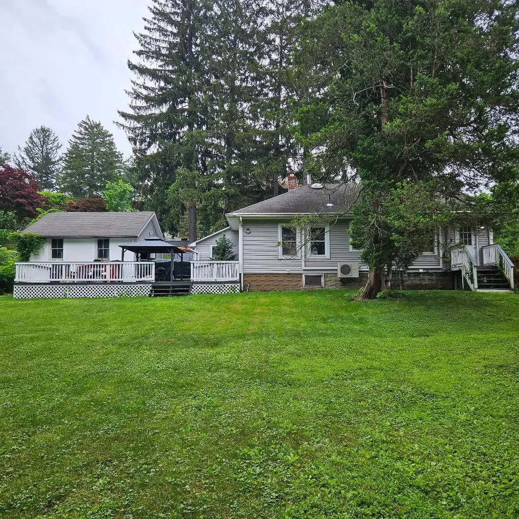 15 Wilmar Terrace Poughkeepsie NY 12601