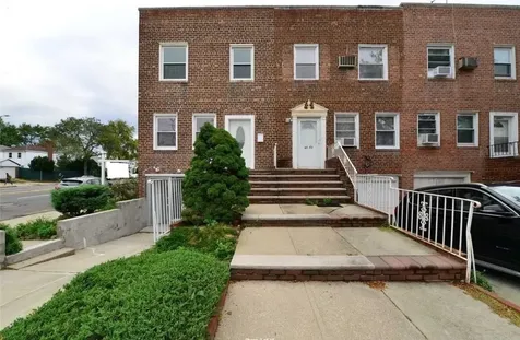 80-01 249th Street Bellerose NY 11426