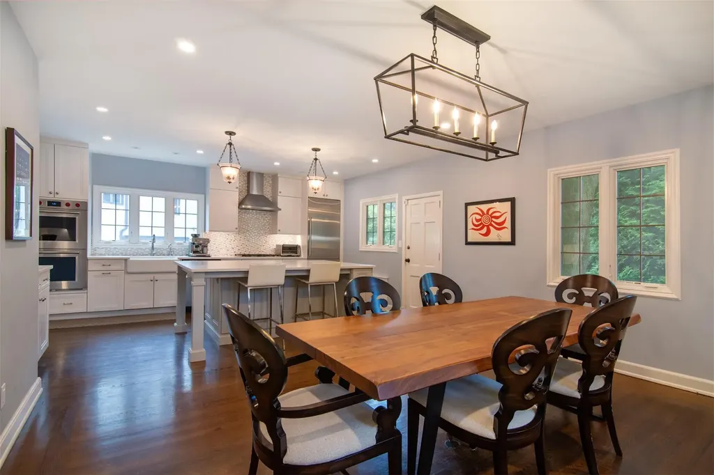 259 Pondfield Road W Bronxville NY 10708