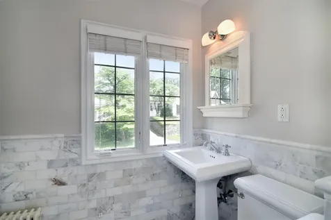 259 Pondfield Road W Bronxville NY 10708