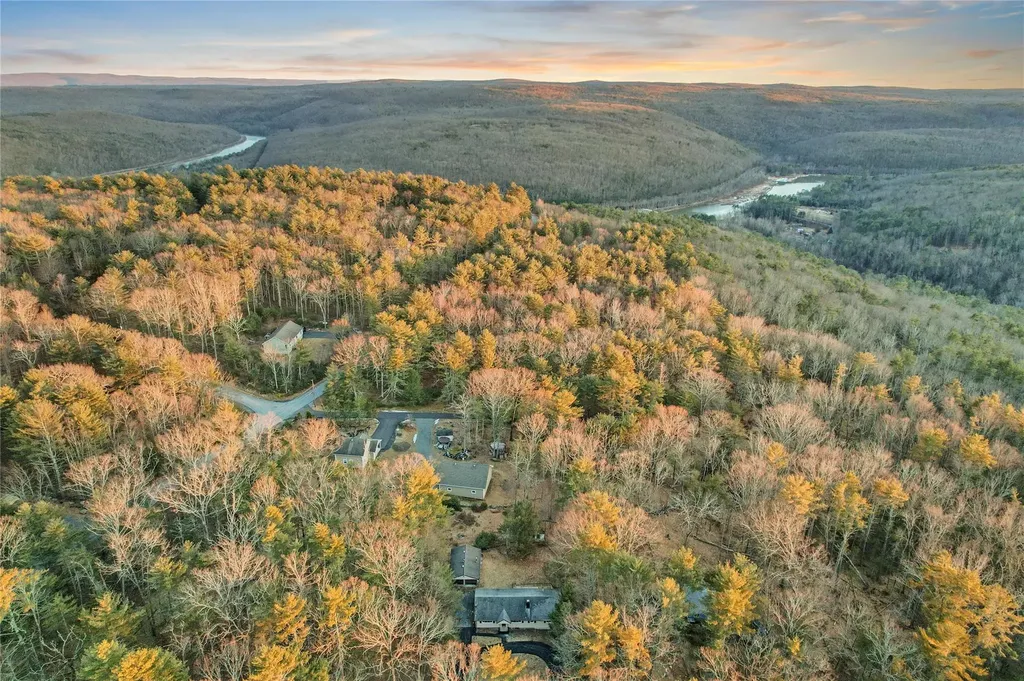 533 White Road Glen Spey NY 12737