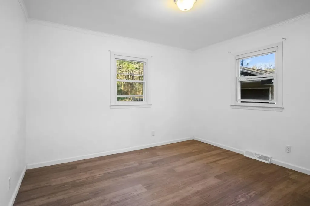 533 White Road Glen Spey NY 12737