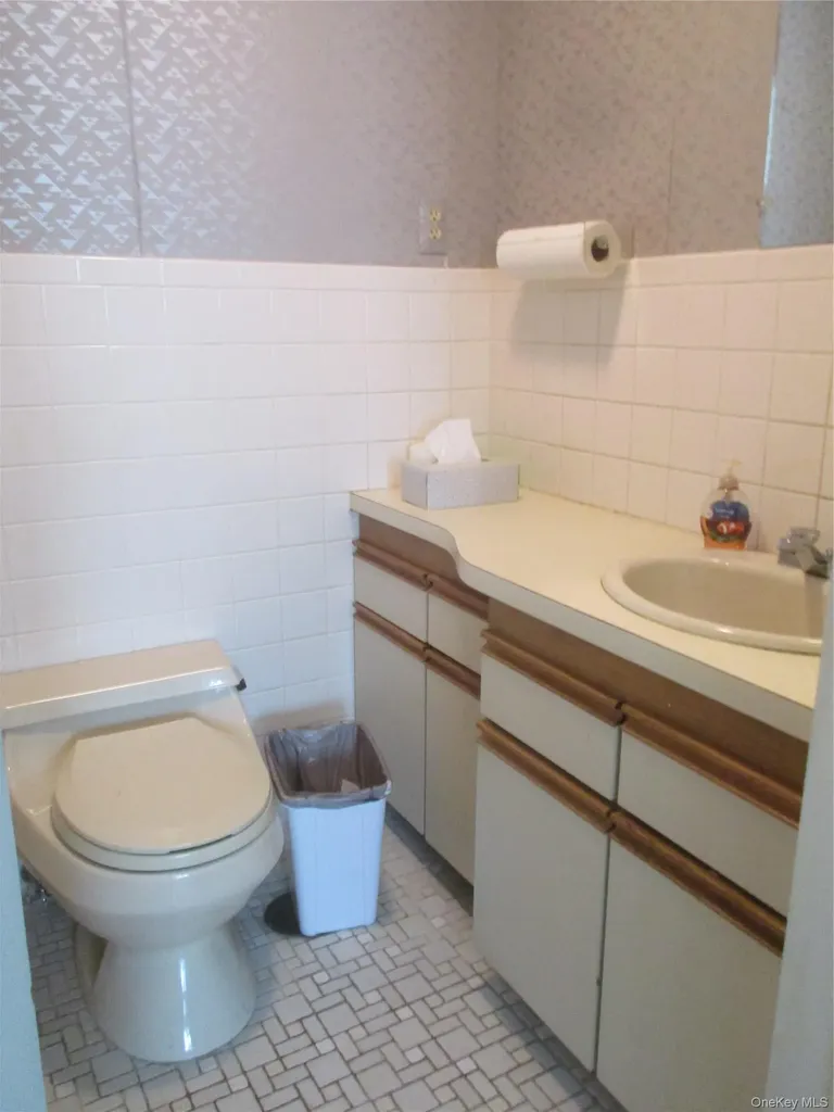 92 E Main Street Port Jervis NY 12771