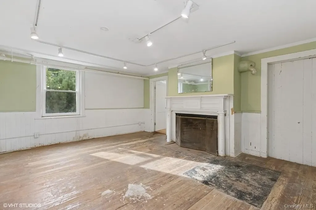 4 Dewindt Street Beacon NY 12508