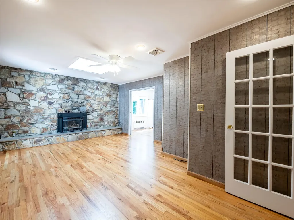 91 Pickwick Road Manhasset NY 11030
