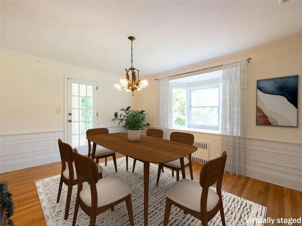 91 Pickwick Road Manhasset NY 11030