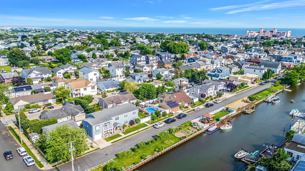 43 Harmon Street Long Beach NY 11561