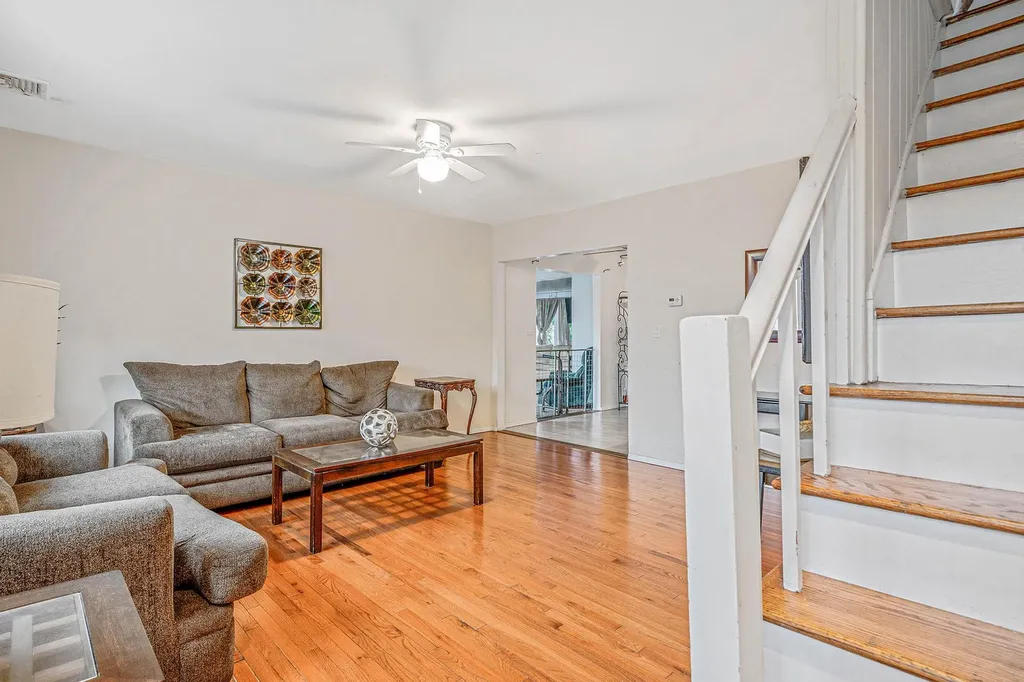 43 Harmon Street Long Beach NY 11561