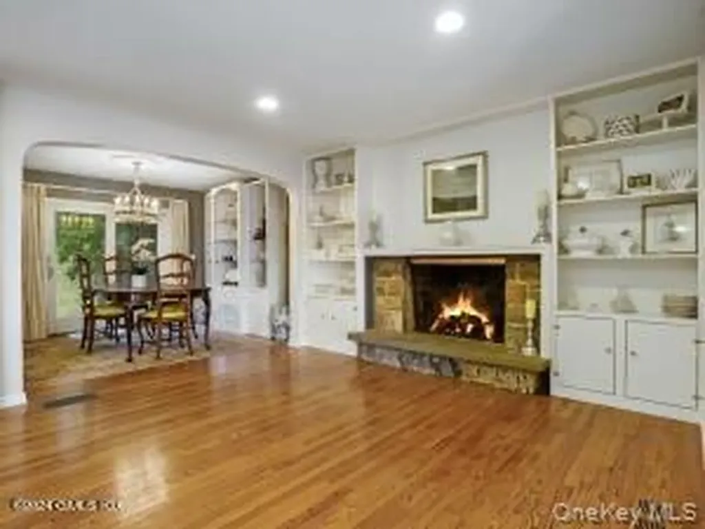 201 Shore Road Greenwich CT 06830