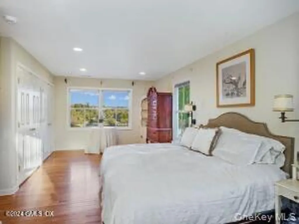 201 Shore Road Greenwich CT 06830