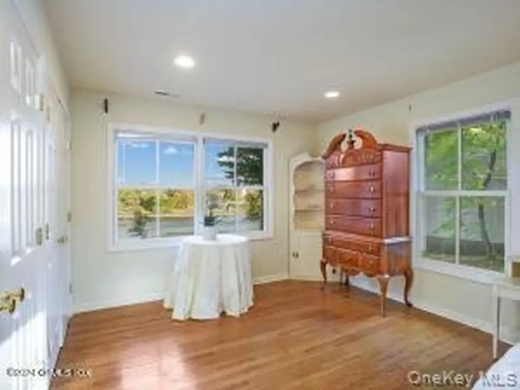 201 Shore Road Greenwich CT 06830