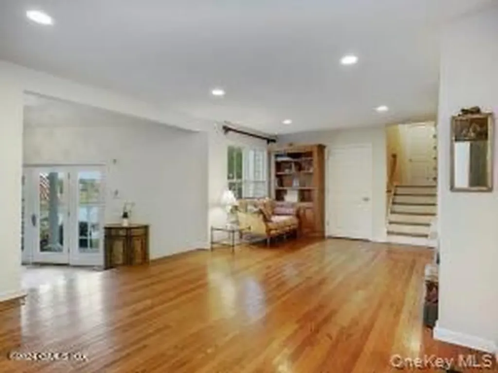 201 Shore Road Greenwich CT 06830