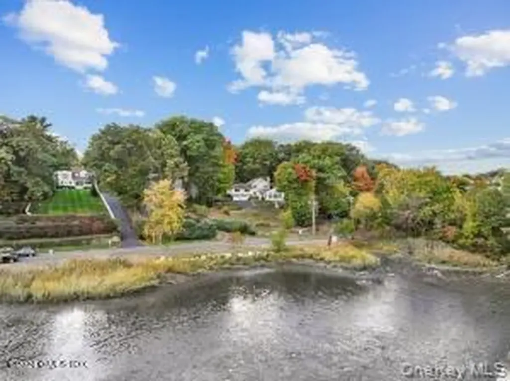201 Shore Road Greenwich CT 06830