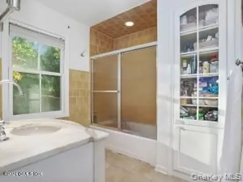 201 Shore Road Greenwich CT 06830