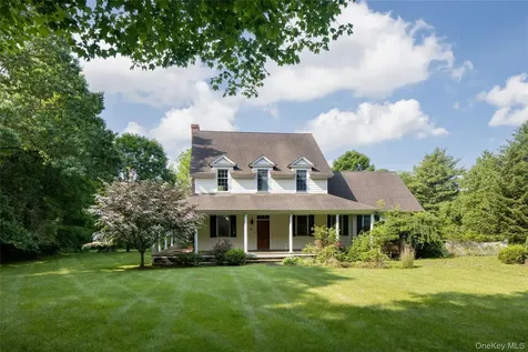 28 Oak Hill Road Amenia NY 12501