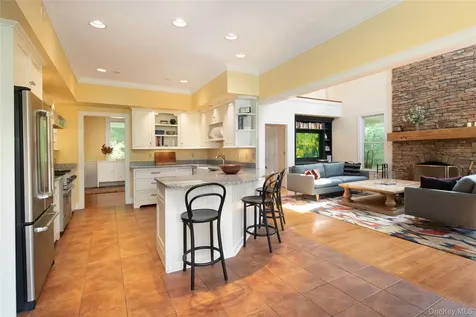 28 Oak Hill Road Amenia NY 12501