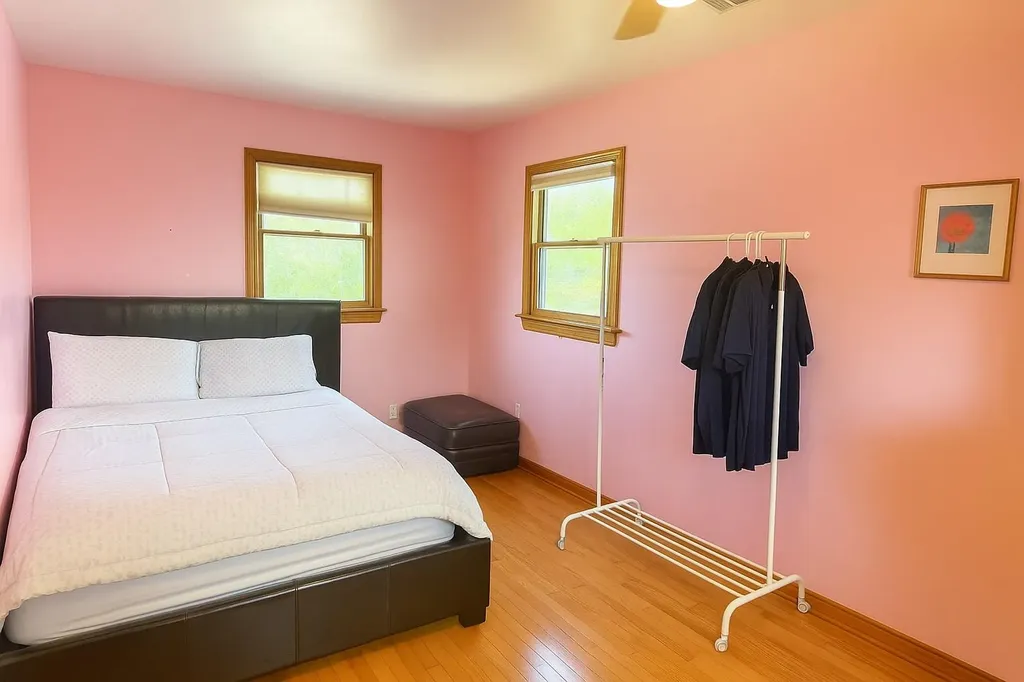 77 Hampton Place Freeport NY 11520