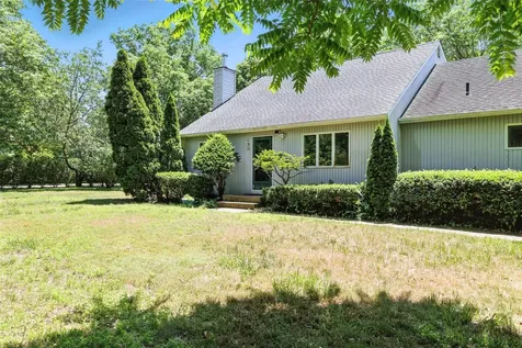 152 Vista Court Jamesport NY 11901