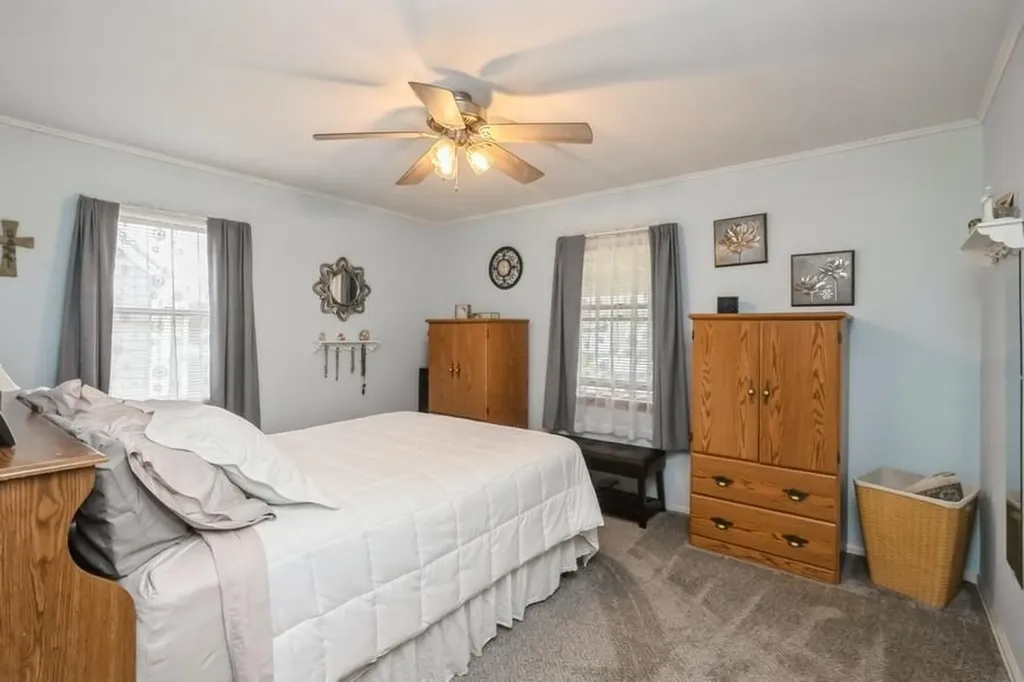 487 17th Street West Babylon NY 11704
