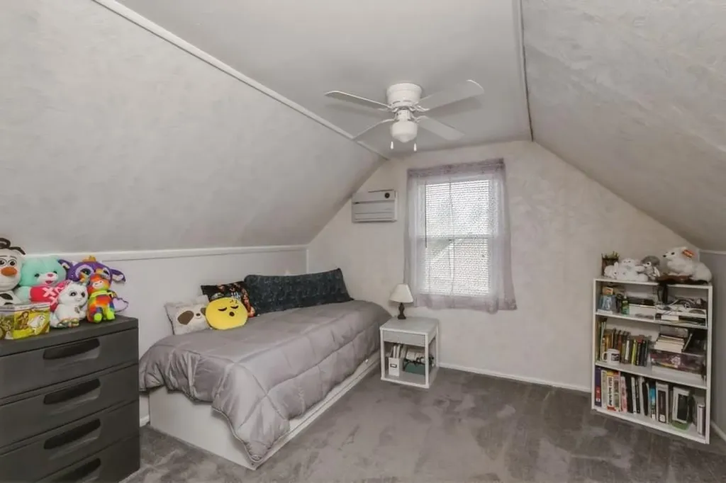 487 17th Street West Babylon NY 11704