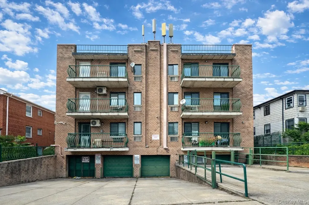 130-14 60 Avenue Flushing NY 11355