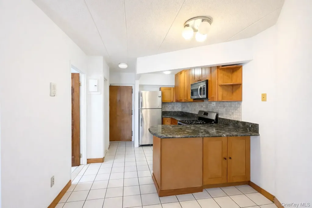 130-14 60 Avenue Flushing NY 11355