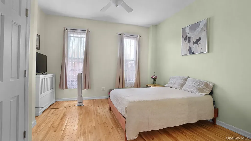 3320 Barker Avenue Bronx NY 10467