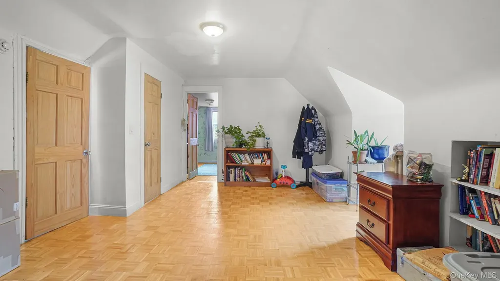 3320 Barker Avenue Bronx NY 10467