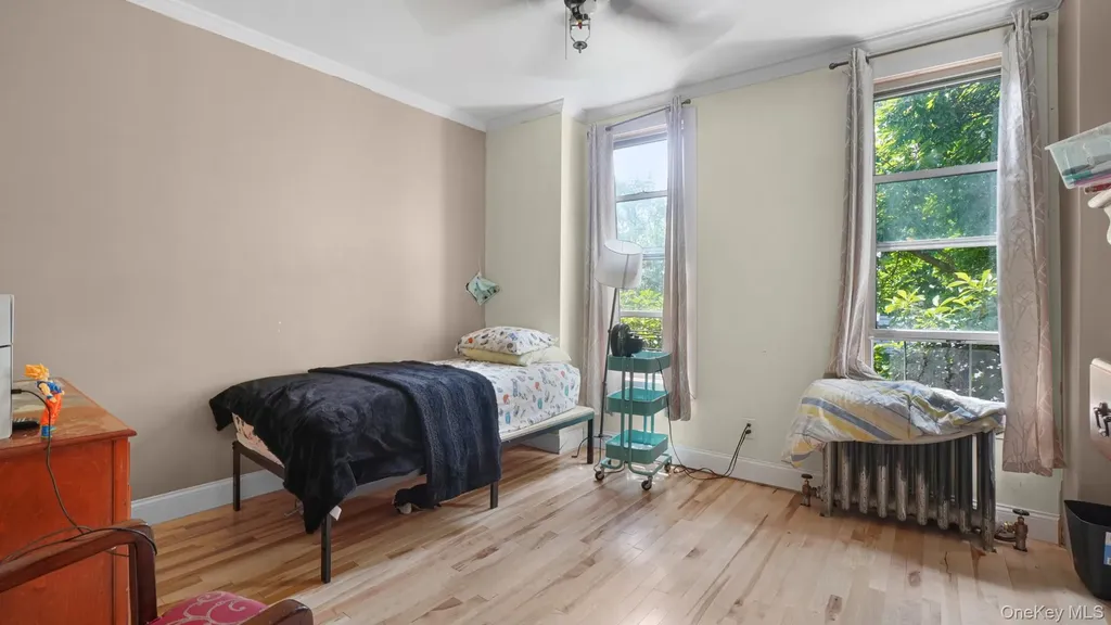 3320 Barker Avenue Bronx NY 10467