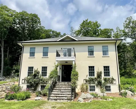 33 Victoria Drive Cold Spring NY 10516