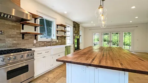 33 Victoria Drive Cold Spring NY 10516