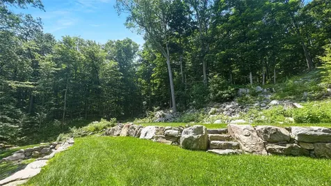 33 Victoria Drive Cold Spring NY 10516