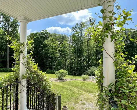 33 Victoria Drive Cold Spring NY 10516