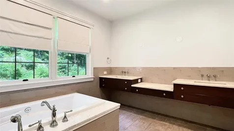 33 Victoria Drive Cold Spring NY 10516