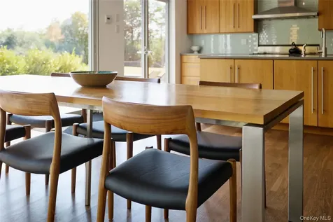 33 Ford Road Chatham NY 12136